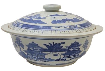 Chinese Blue & White Covered Serving Dish