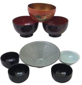 Lot of Chinese Bowls & Serveware