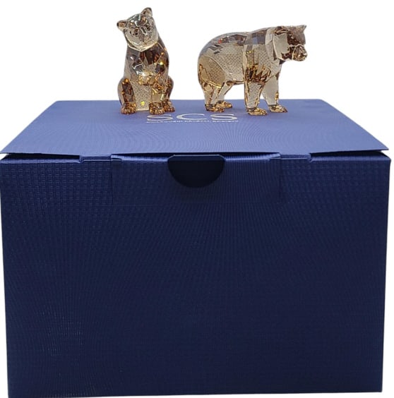 Swarovski 2017 SCS Bear Cubs Figures (1 of 6)