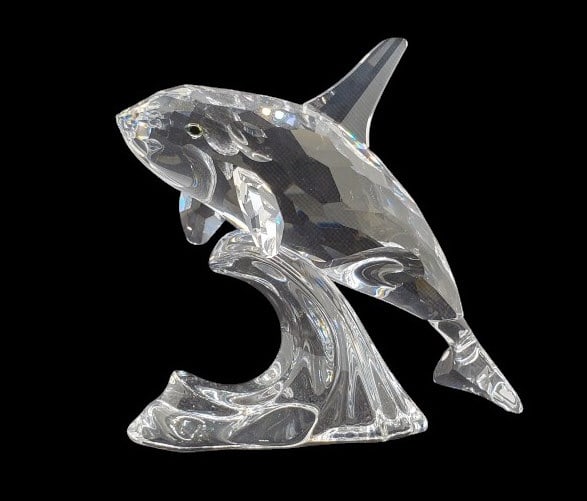 Swarovski Jumping Orca Whale Crystal Figure: Swarovski Jumping Orca Whale Crystal Figure, no box included. In excellent condition.