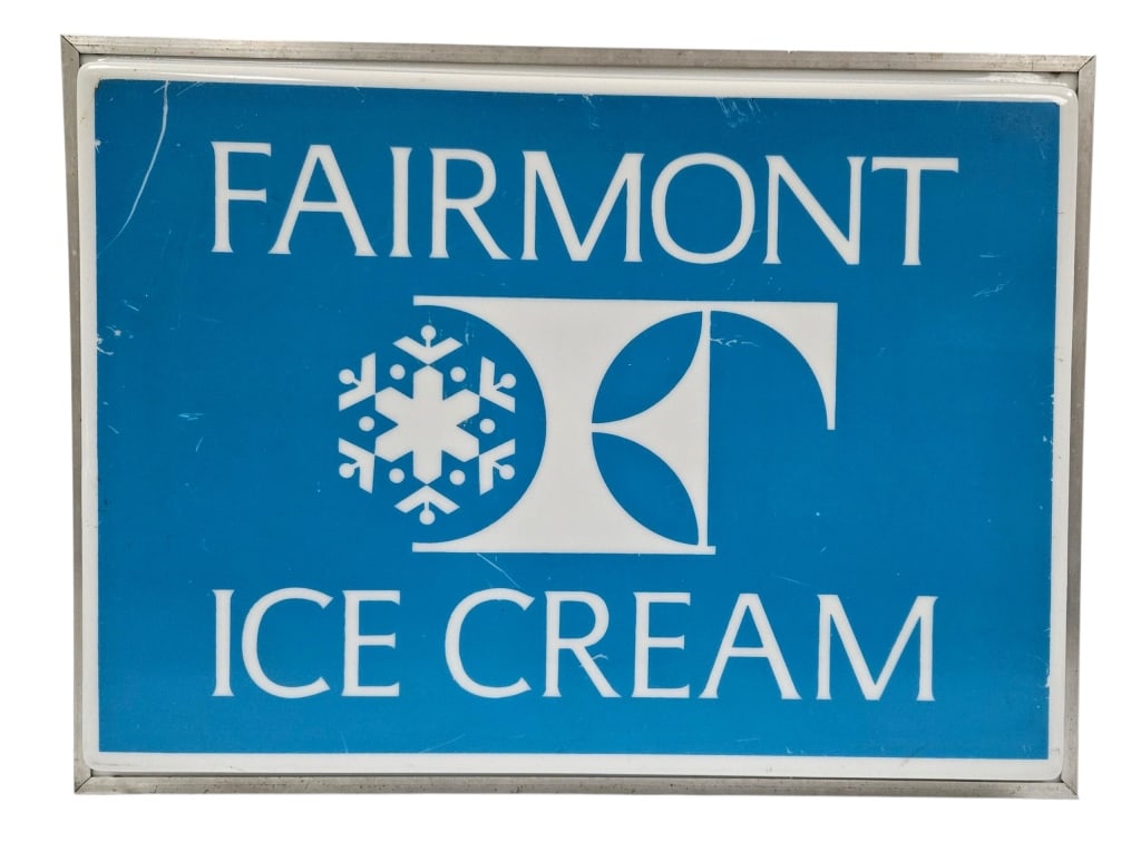 Vintage Fairmont Ice Cream 2-Sided Lighted Sign: IMPORTANT NOTE: Please be advised that we offer reasonably priced in-house shipping, but you must select Arrange My Own Shipping as part of your post-auction invoice options. Vintage mid-century Fairm