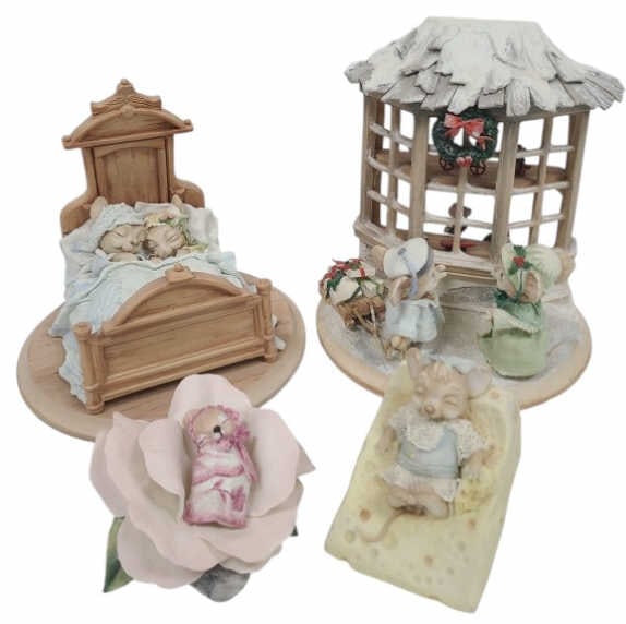 Thistledown Collection by Bronn Limited Ed Figures: IMPORTANT NOTE: Please be advised that we offer reasonably priced in-house shipping, but you must select Arrange My Own Shipping as part of your post-auction invoice options. Includes: 1/50 mice in be