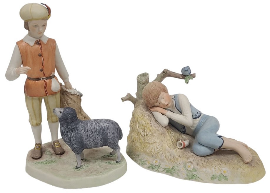 2 Vintage Cybis Figure Including Little Boy Blue: IMPORTANT NOTE: Please be advised that we offer reasonably priced in-house shipping, but you must select Arrange My Own Shipping as part of your post-auction invoice options. Both are in good conditio