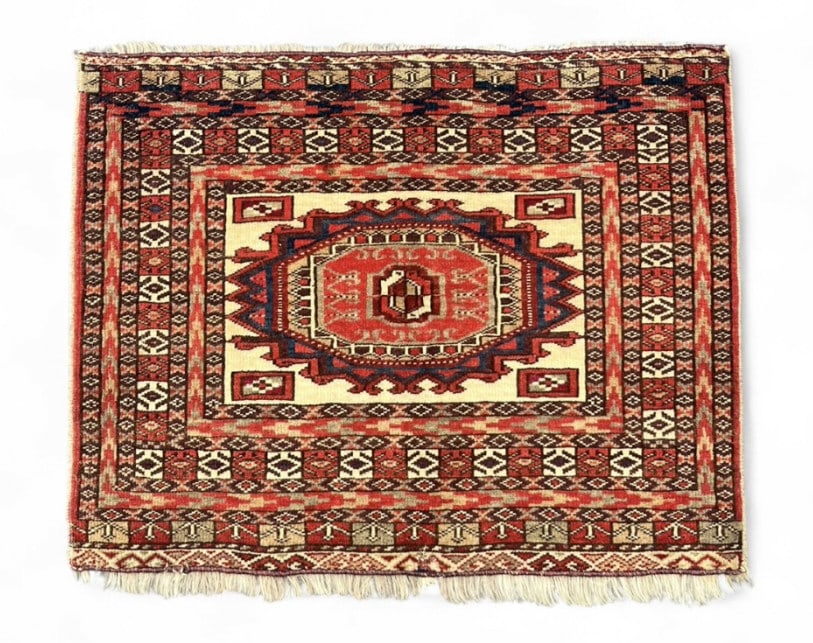 Afghan Prayer Mat Elephant Foot Design (1 of 8)