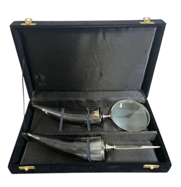 Horn Handle Magnifying Glass & Letter Opener Set: IMPORTANT NOTE: Please be advised that we offer reasonably priced in-house shipping, but you must select Arrange My Own Shipping as part of your post-auction invoice options. Polished curved horn magn
