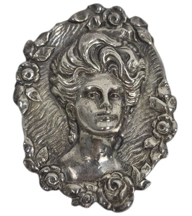 Sterling Silver Cameo Brooch/Pendant: IMPORTANT NOTE: Legacy Auctions offers reasonably priced in-house and 3rd Party shipping options, but you must select Arrange My Own Shipping as part of your post-auction purchase options. Sterling si