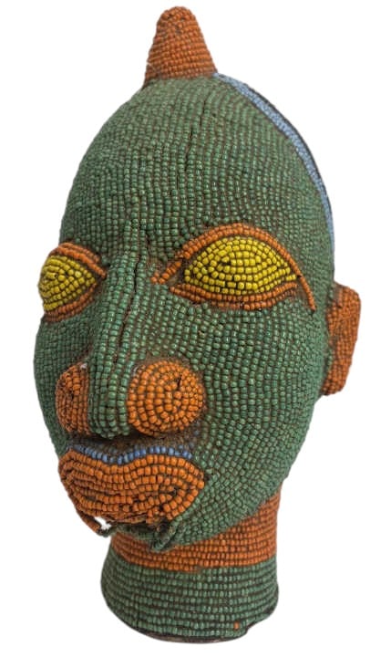 Authentic Bamileke Beaded Head From Cameroon: IMPORTANT NOTE: Legacy Auctions offers reasonably priced in-house and 3rd Party shipping options, but you must select Arrange My Own Shipping as part of your post-auction purchase options. Authentic