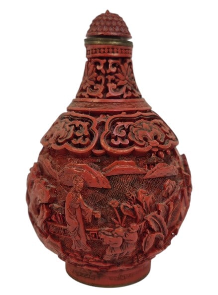Antique Chinese Cinnabar Hand-carved Snuff Bottle (1 of 12)
