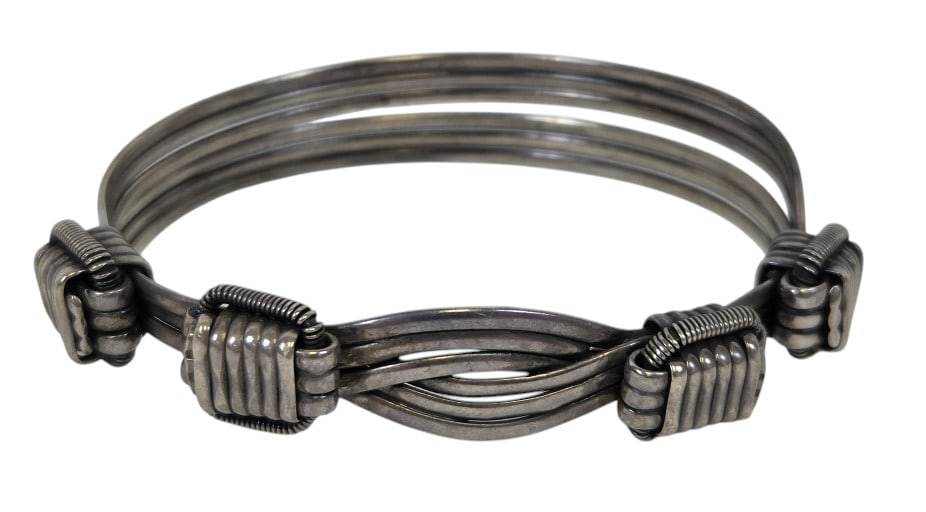 African Designer Patrick Mavros Sterling Bracelet: IMPORTANT NOTE: Legacy Auctions offers reasonably priced in-house and 3rd Party shipping options, but you must select Arrange My Own Shipping as part of your post-auction purchase options. Designed by