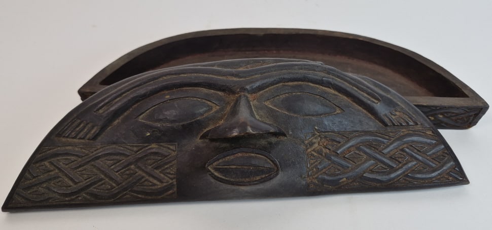 Handcrafted Kuba Box Congo - 3