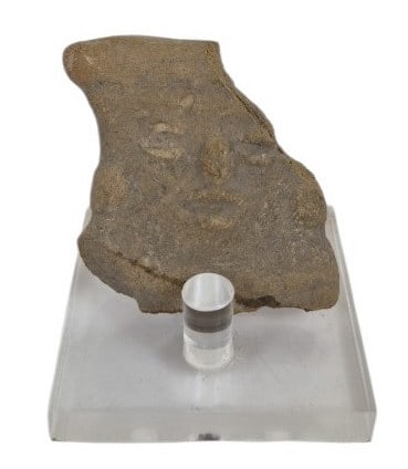Pre-Columbian Terracotta Ceramic Fragment (1 of 7)