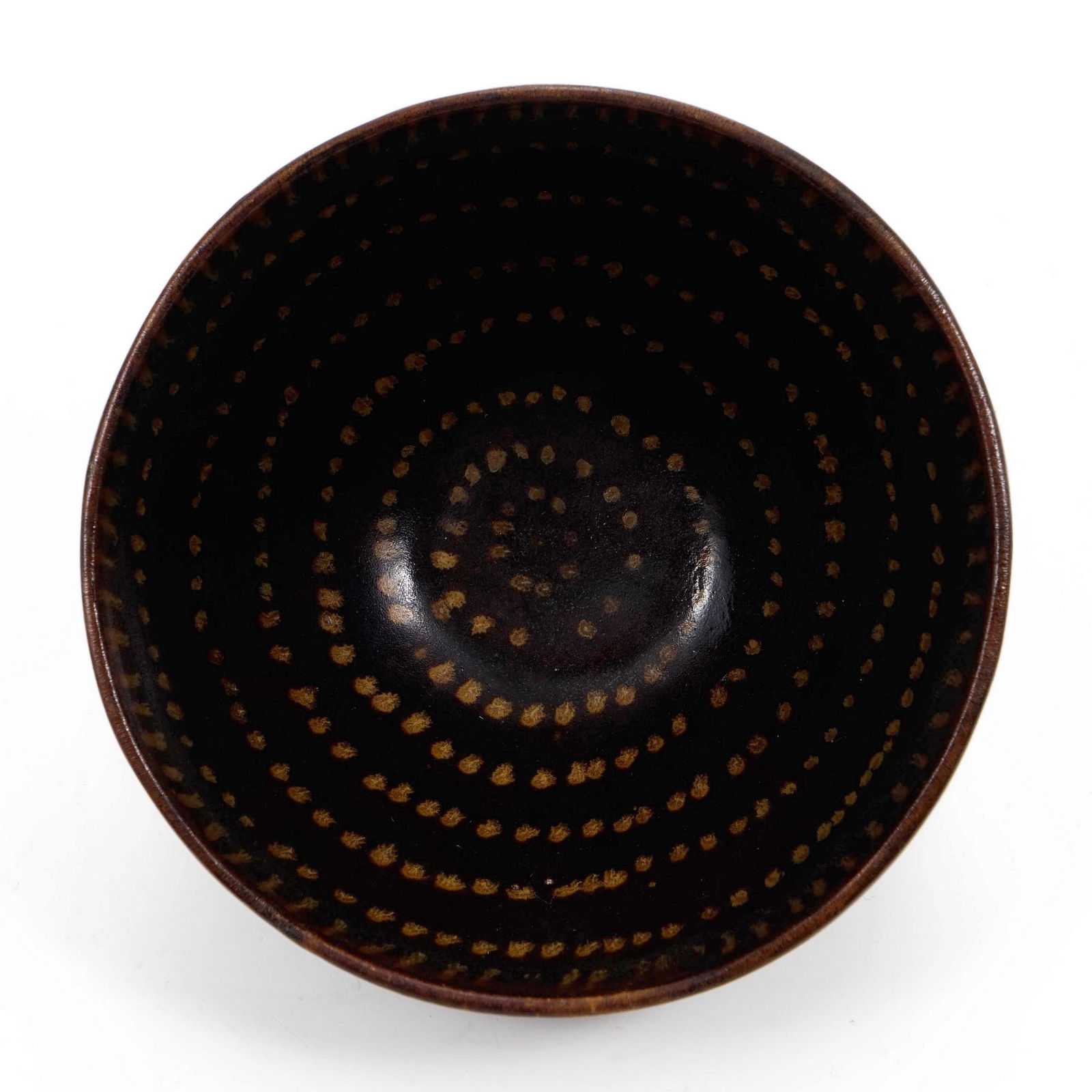 A bowl from Jizhou ware with dot pattern in Song (1 of 4)