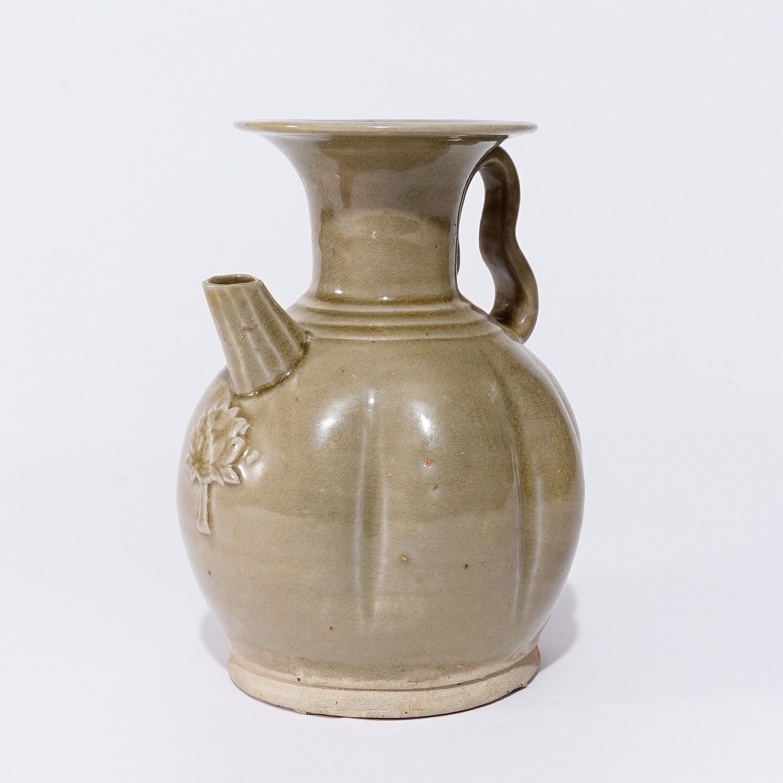 A Changsha ware pot with a line pattern in the Tang Dynasty (1 of 7)