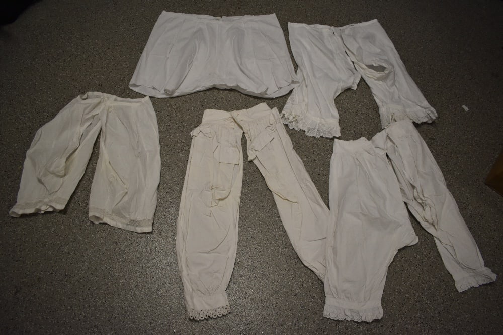 Five pairs of Victorian and Edwardian bloomers/ undergarments, some requiring drawstrings. (1 of 5)