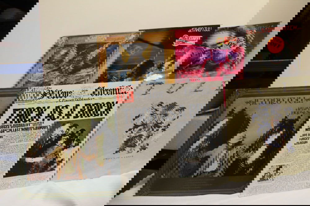 A lot of six Jethro Tull vinyl albums - VG+/VG+ in general (1 of 1)