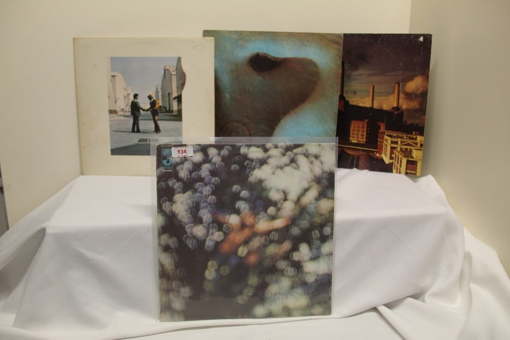 A Pink Floyd four record lot with pressings from the United States and Italy on offer (1 of 1)