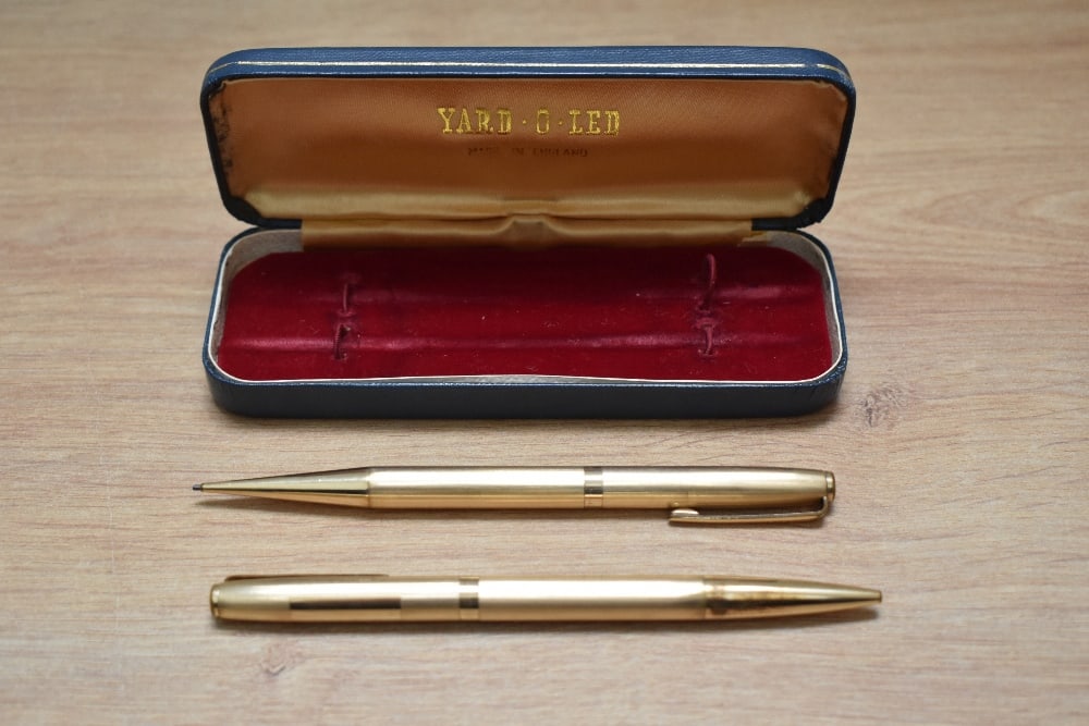 A cased Yard o Led propelling pencil and ballpoint pen in rolled gold (1 of 1)