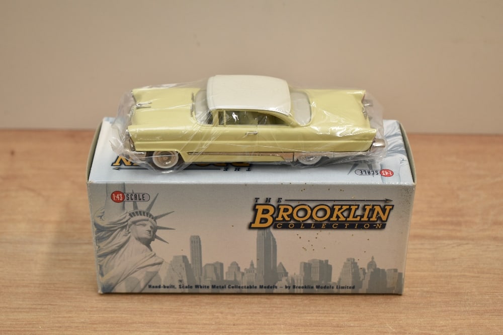 A Brooklin Models The Brooklin Collection 1:43 scale die-cast, BRK 99 1956 Lincoln Premier 2-Door, (1 of 1)