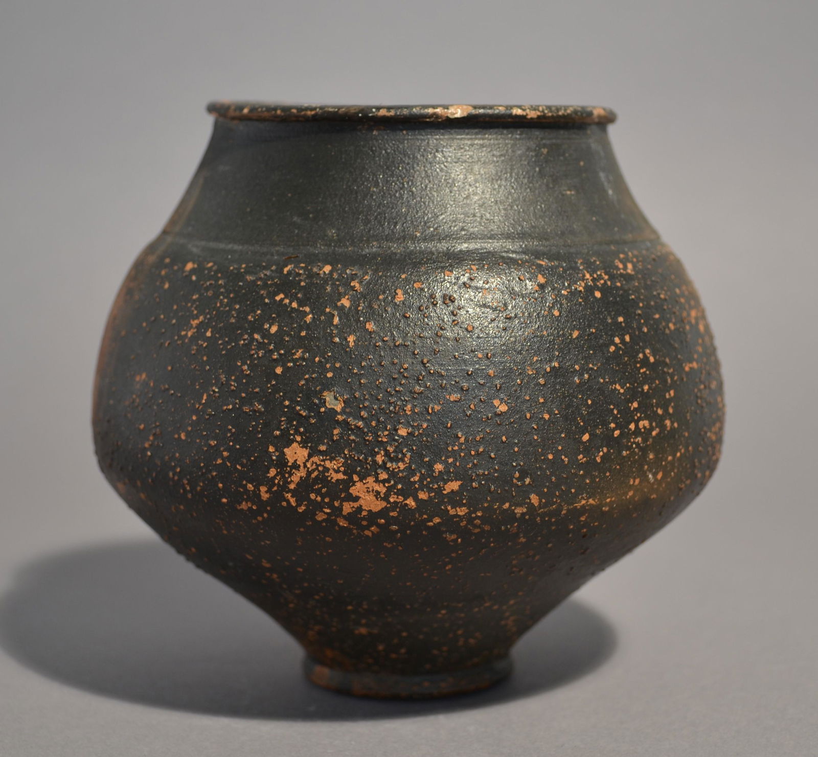 Ancient Roman Beaker With Gravel On The Surface (1 of 7)