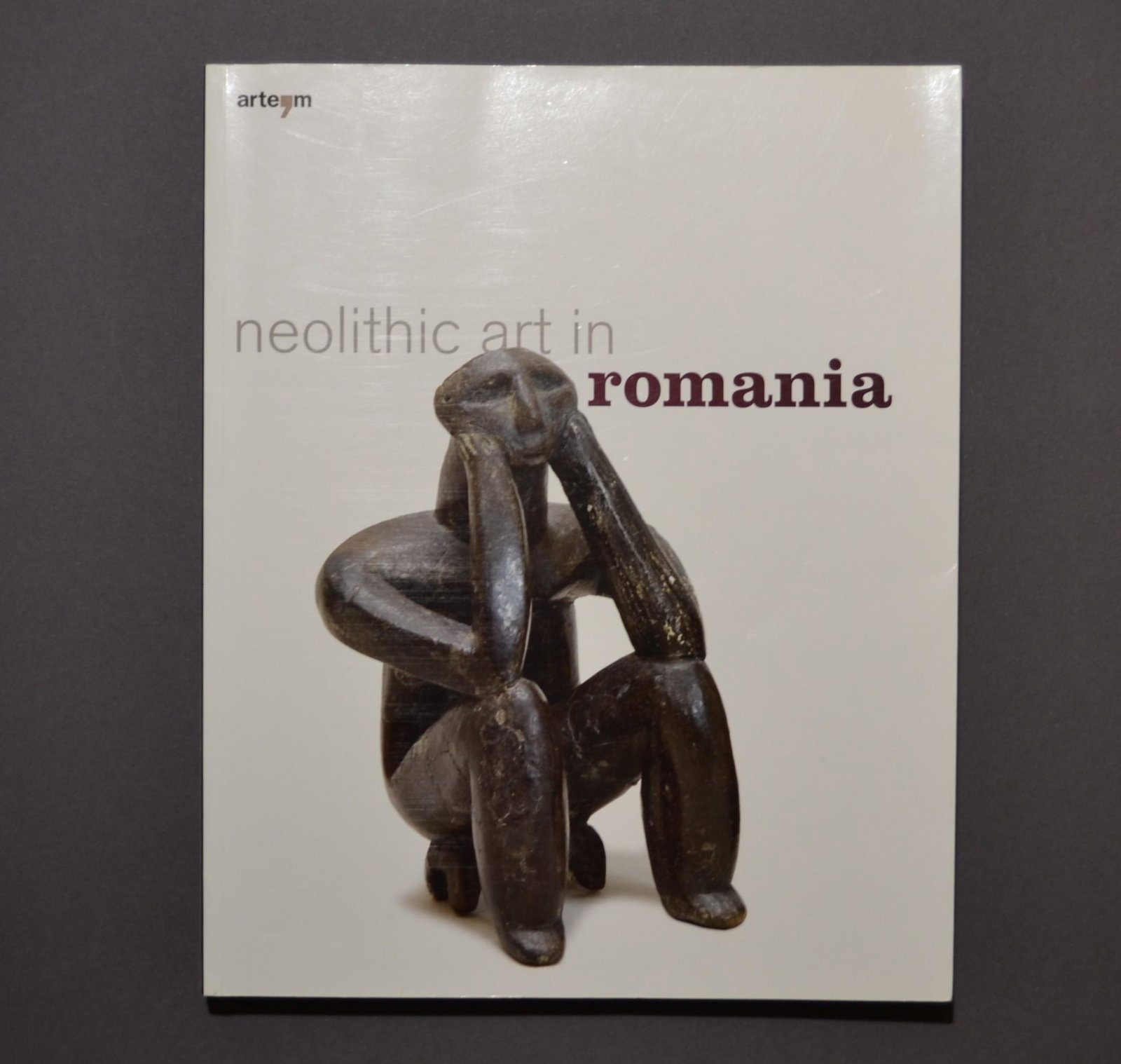 Book: Neolothic Art In Romania: Book: Neolothic Art In RomaniaARTE'M 2008 Italy / english / 230 pages / 25x30x2 cm