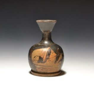 AN APULIAN RED-FIGURE LEKYTHOS (1 of 6)