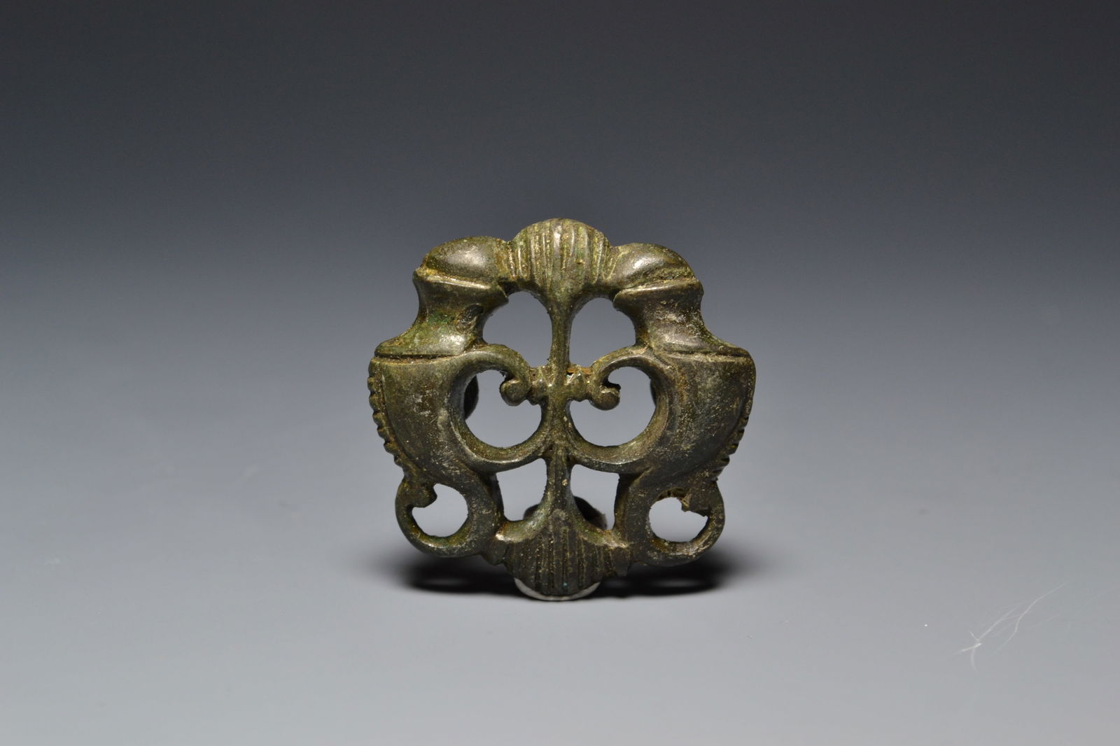 CELTIC APPLIQUE WITH BOARS (1 of 3)