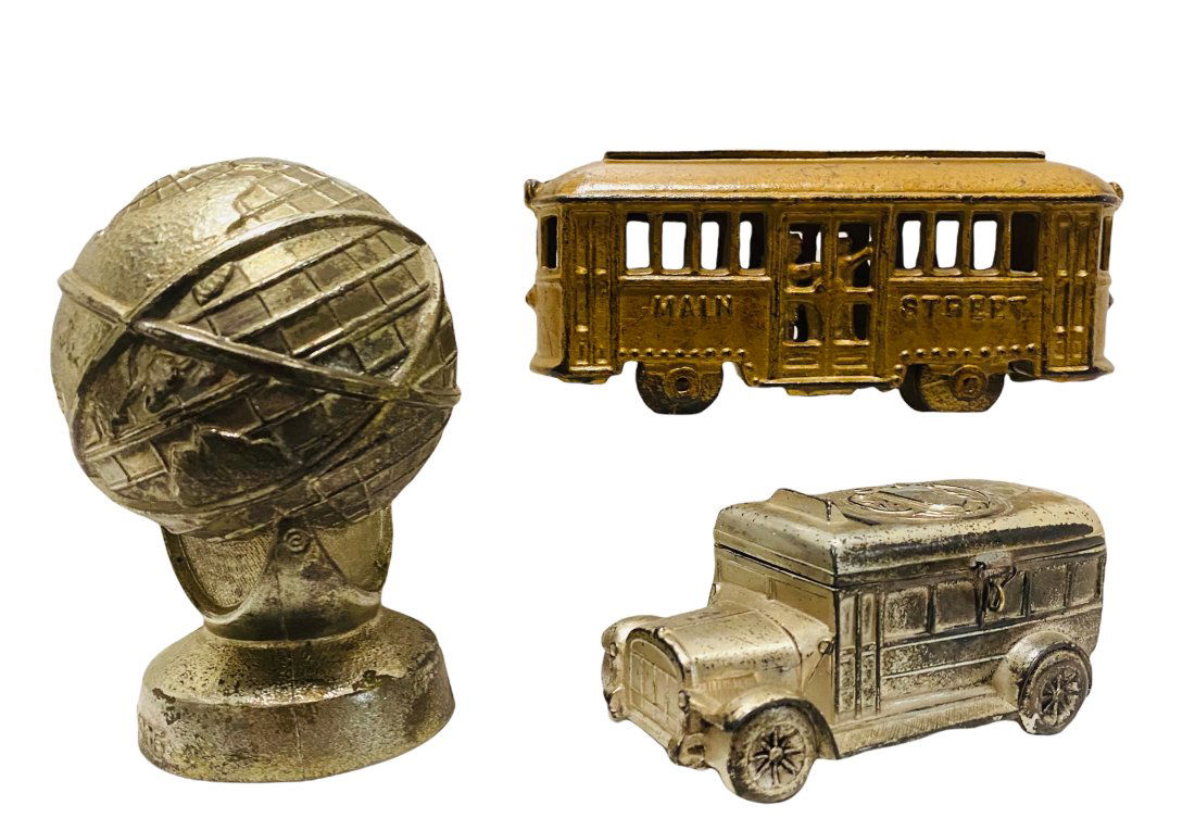 Three Still Banks - Main Street Trolley,Bus & Unisphere (1 of 1)