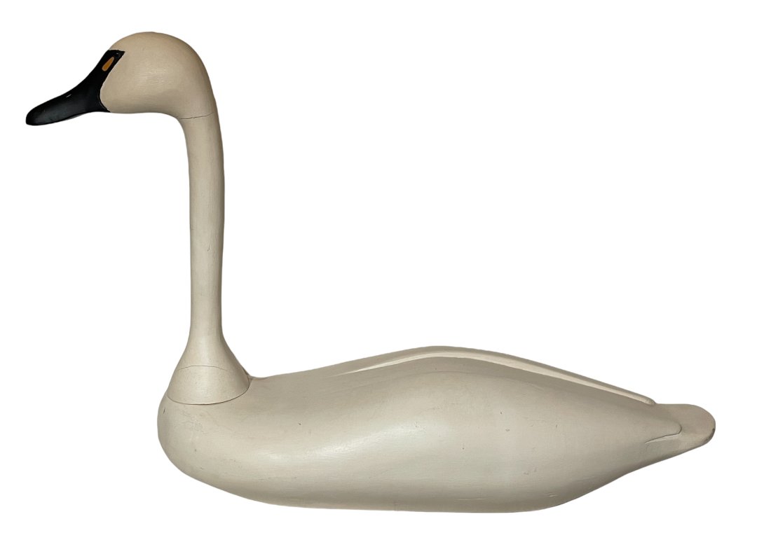 Confidence Swan Decoy made by Horace Graham (1 of 9)