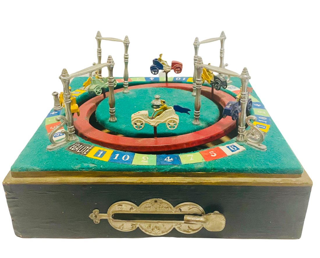 French "Jeu de Course" with Six Early Automobiles (1 of 5)