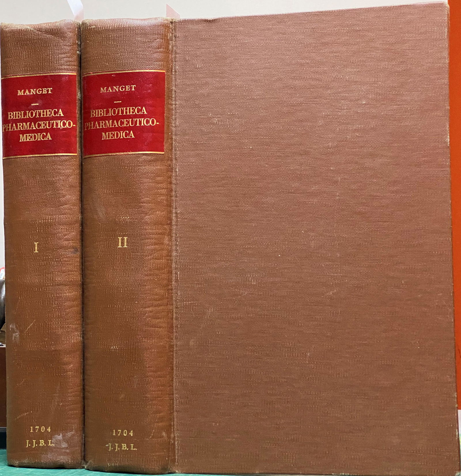(Medicine) BIBLIOTHECA PHARMACEUTICO-MEDICA Manget 1704 2v (1 of 8)