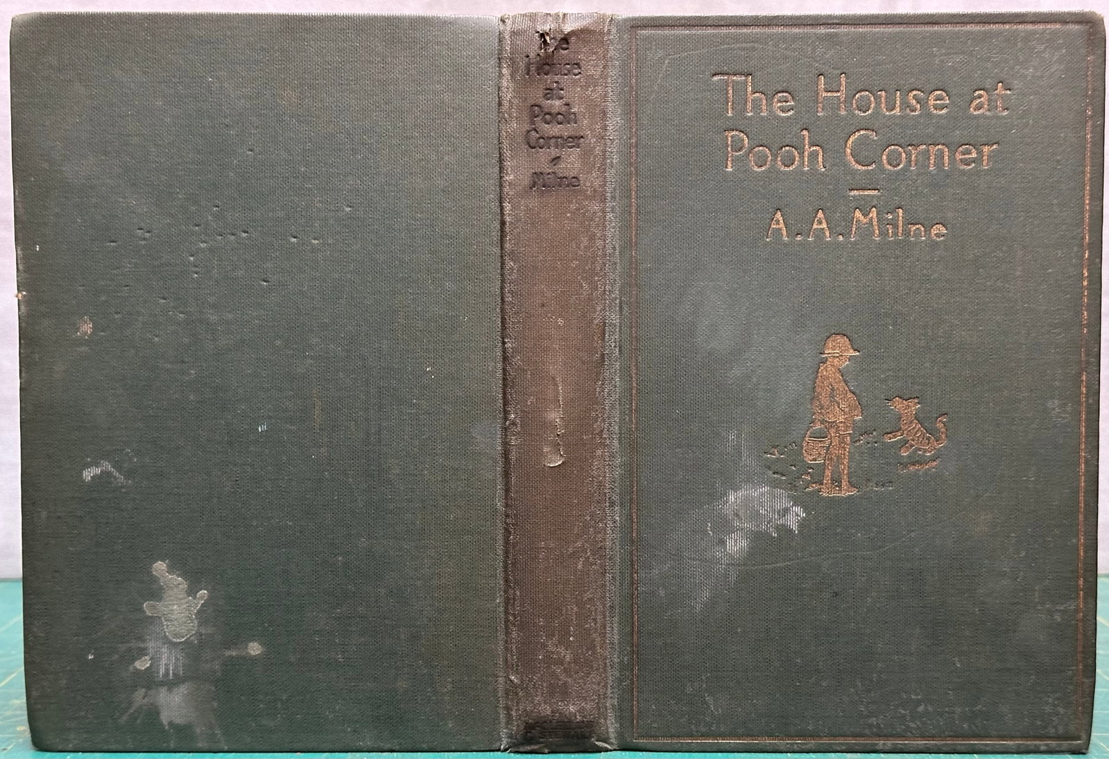 Children's HOUSE AT POOH CORNER Milne 1928 1st Canadian: Milne, A A [Alan Alexander]; The House At Pooh Corner; Toronto: McClelland & Stewart 1928. 1st Canadian Edition, 1st Printing. xi, 178 pages. Hardcover Children's Literature – Classics Winnie The Po