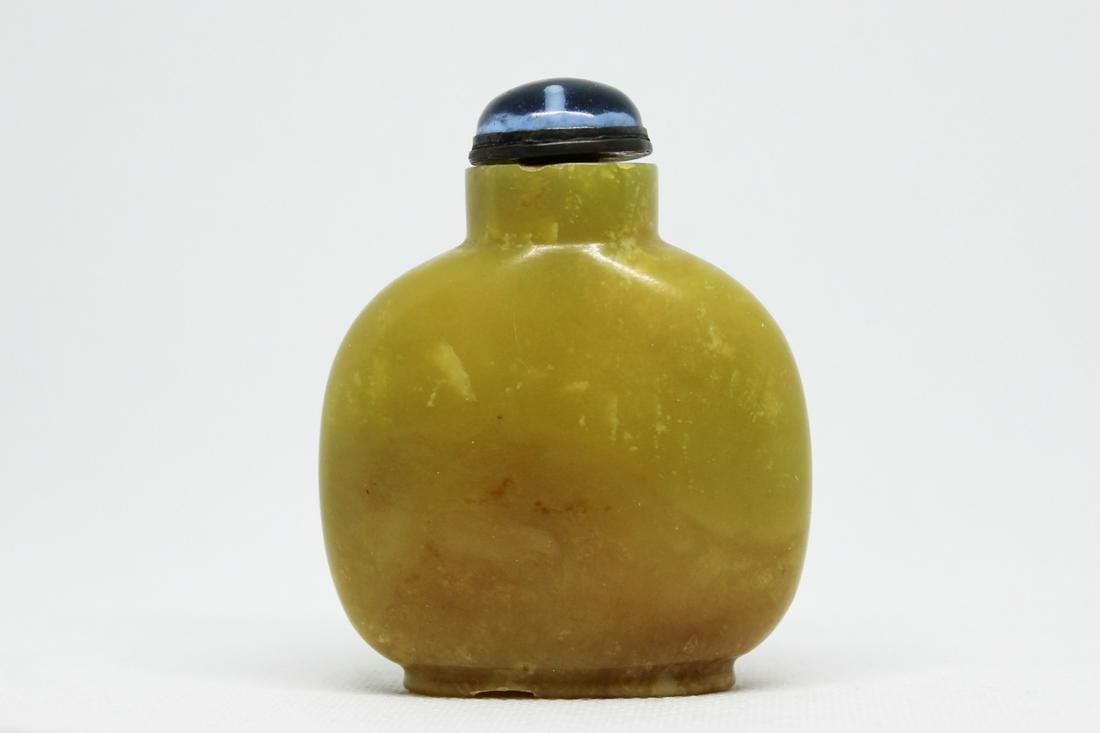 A 19th Century Yellow Jade Chinese Snuff Bottle (1 of 3)