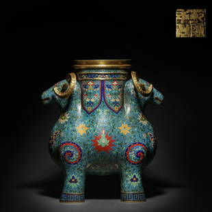 QING DYNASTY FILIGREE ENAMEL DOUBLE SHEEP BOTTLE: QING DYNASTY FILIGREE ENAMEL DOUBLE SHEEP BOTTLE; H:39.5cm L:33cm W:17.5cm Wt:12880g