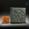 THE QING DYNASTY JASPER CRANE PATTERN BOX IS INLAID WITH THE QING DYNASTY TIAN HUANGSHI SEAL