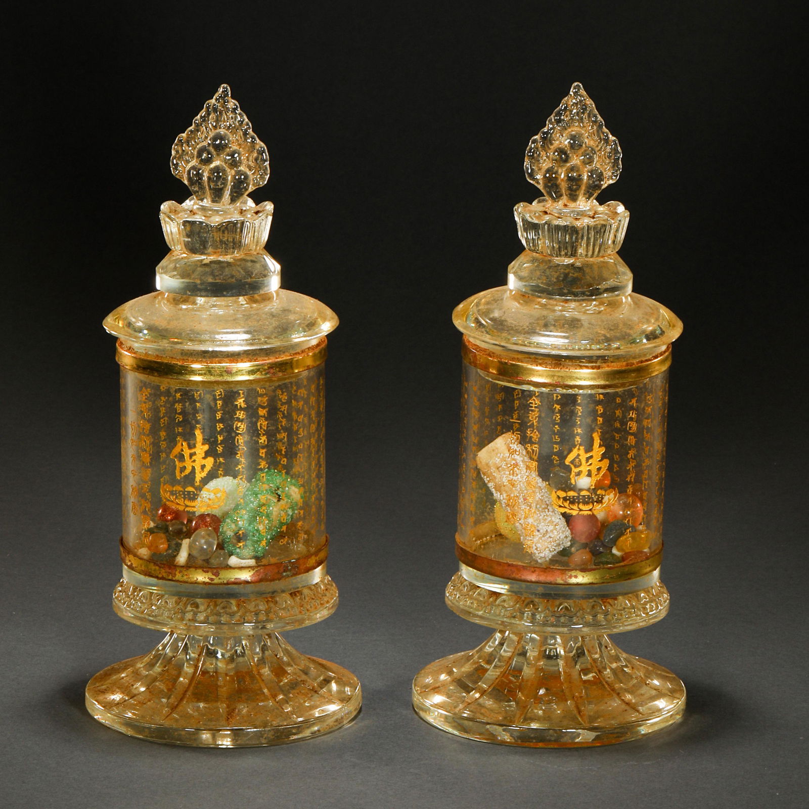 QING DYNASTY CRYSTAL DEPICTION GOLD BUDDHIST RELICS POT EMBEDDED WITH RELICS (1 of 8)