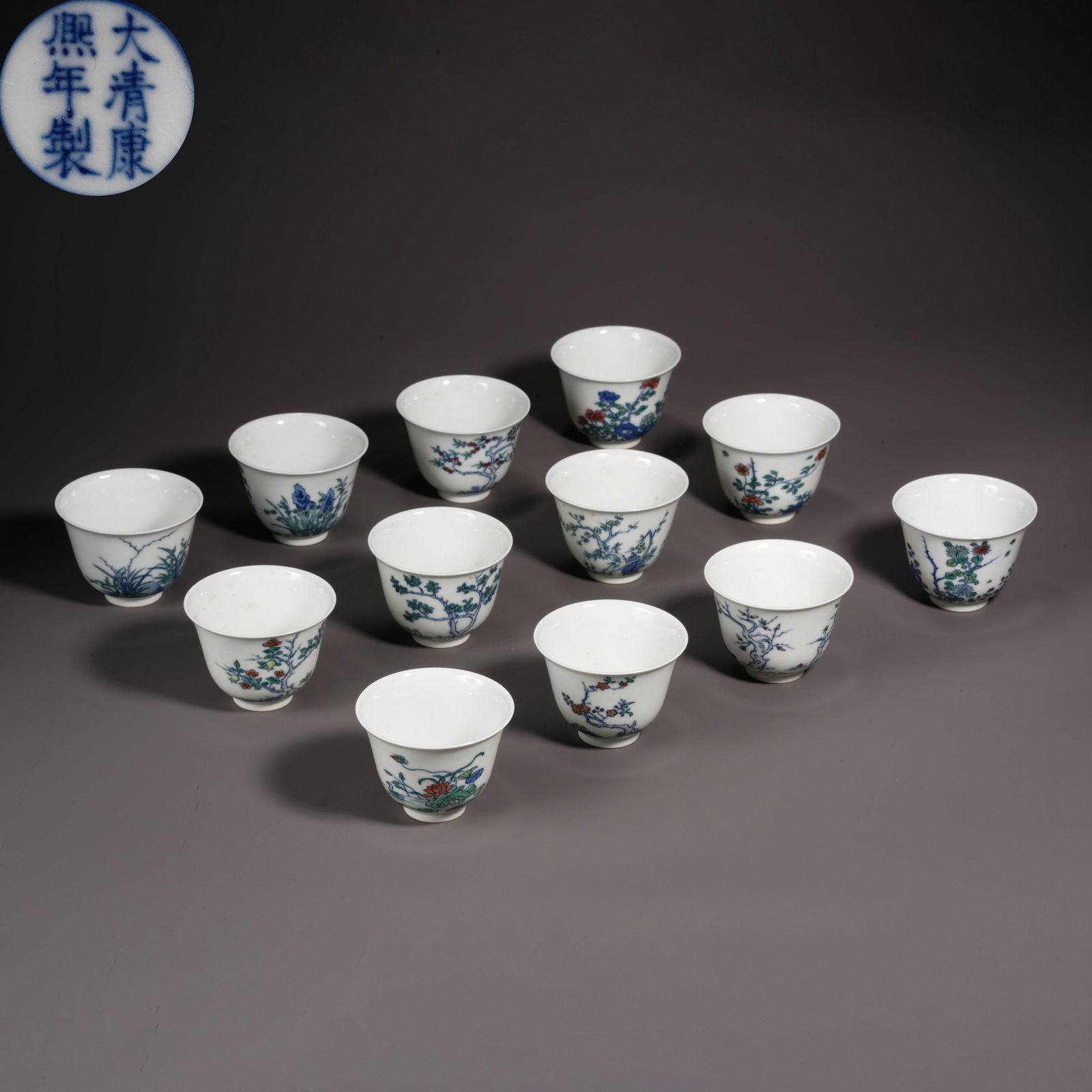 Qing Dynasty Kangxi bucket color twelve flower god cup (1 of 12)