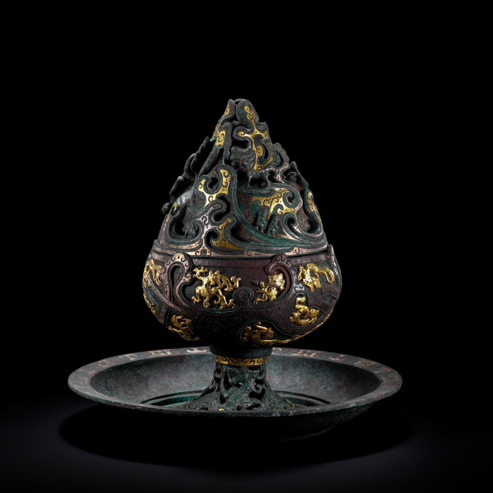 Pre-Ming Dynasty Gold and Silver Inlaid Boshan Incense Burner: H. 22cm.W.23cm.weight.2880grams