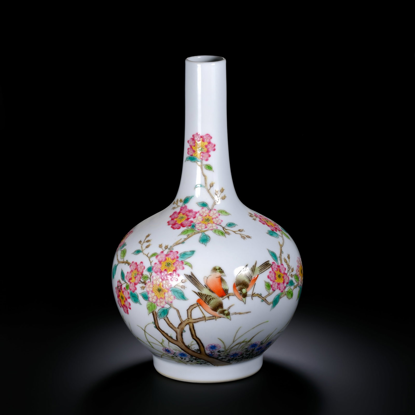 Qing Dynasty Floral and Poetry Tianqiuping Vase: H. 28cm.W.18cm.
