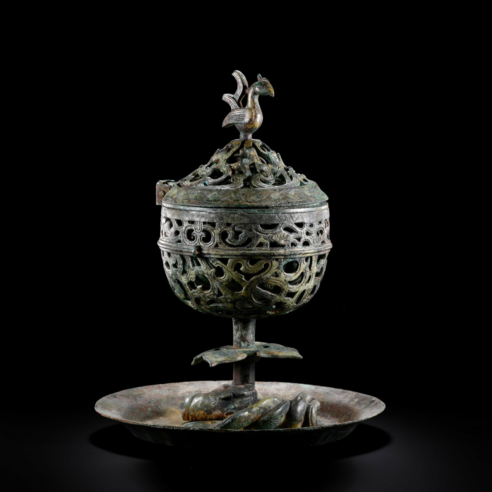 Pre-Ming Dynasty Bronze Openwork Boshan Incense Burner: H. 27cm.W.20cm.weight.2610grams