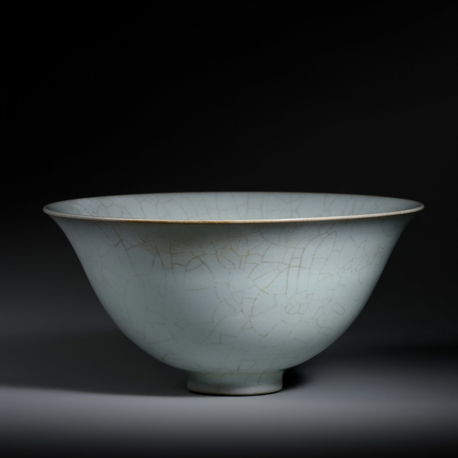 Pre-Ming Dynasty Ru Kiln Bowl: H. 6cm.W.13cm.