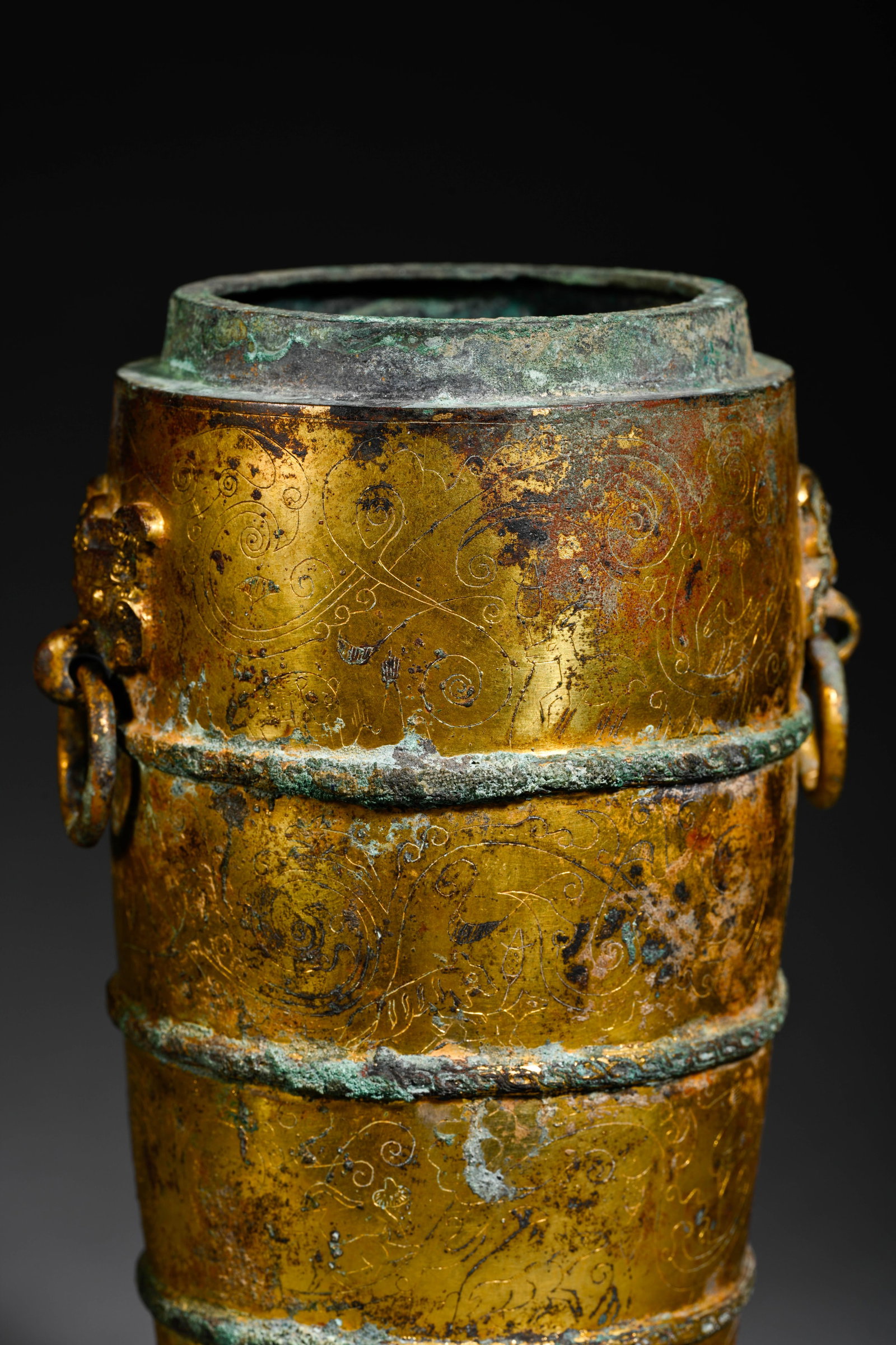 Pre-Ming Dynasty Gilt-Bronze String-Pattern Ring-Handled Covered Ewer - 8