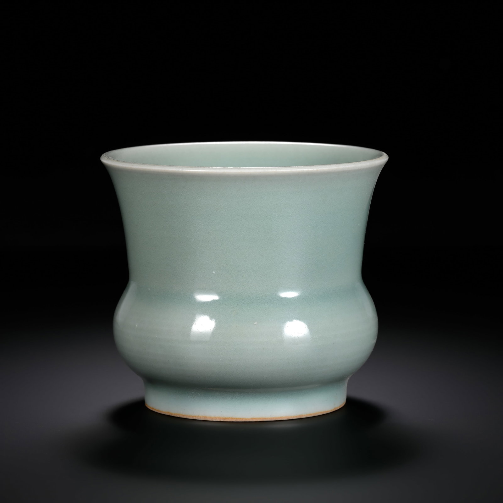 Qing Dynasty Pale Celadon-Glazed Zhadou (Spittoon) (1 of 6)