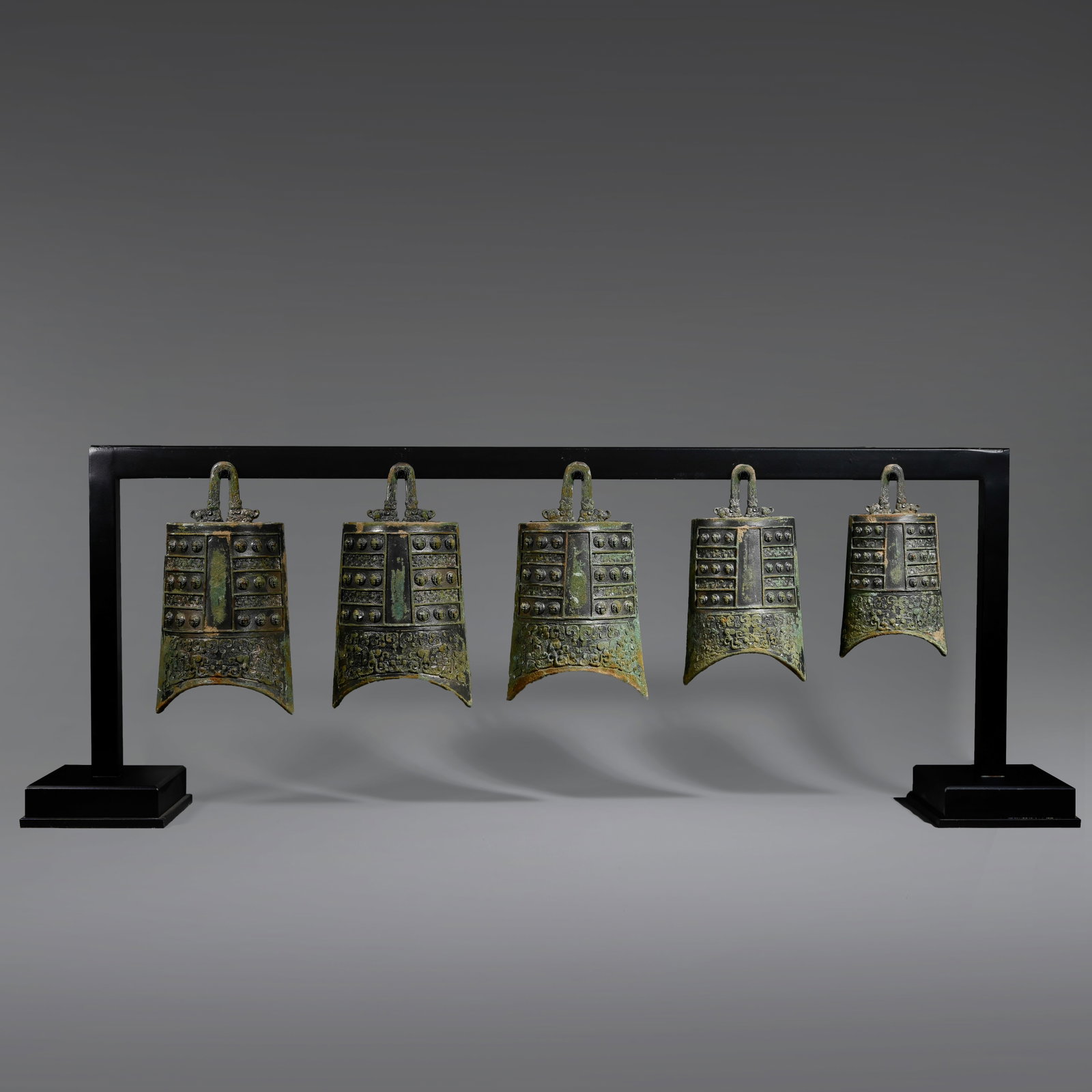 Pre-Ming Dynasty Set of Bronze Chime Bells (Bianzhong): H. 24cm.W.12.5cm.weight.7470grams