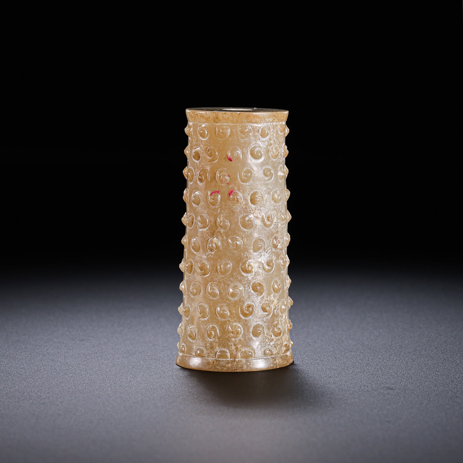 Pre-Ming Dynasty Hetian Jade Archaic Grain Pattern Jade Lezi Pendant: H. 5cm.W.2.5cm.weight.47grams