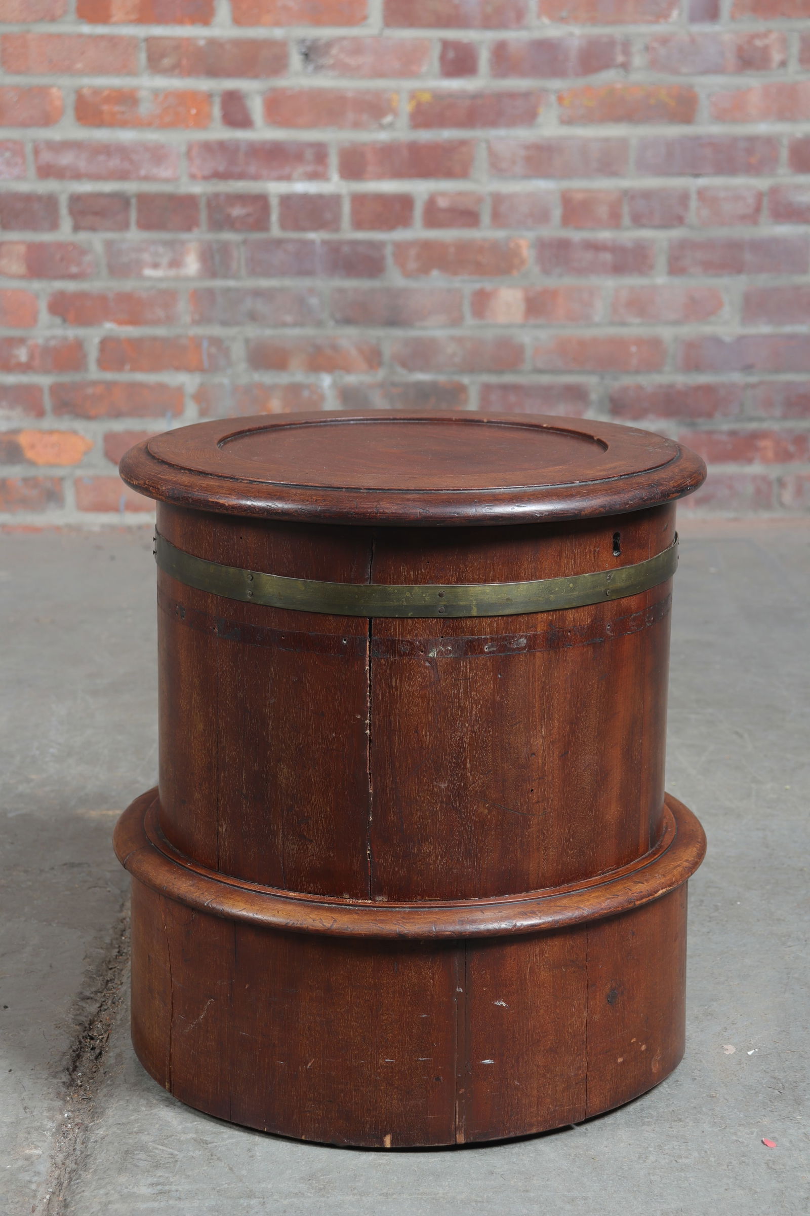 19th Century Wine Storage Barrel: 19th century wine or liquor storage barrel with brass bands. In need of repairs.