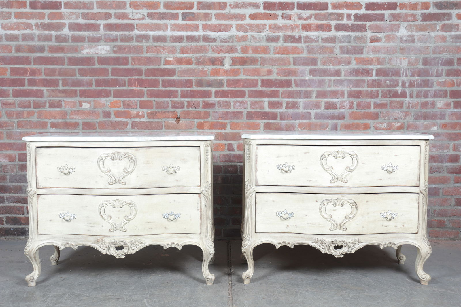 Pair of French Provincial Louis XV Style Marble Top Bedside Commodes (1 of 17)