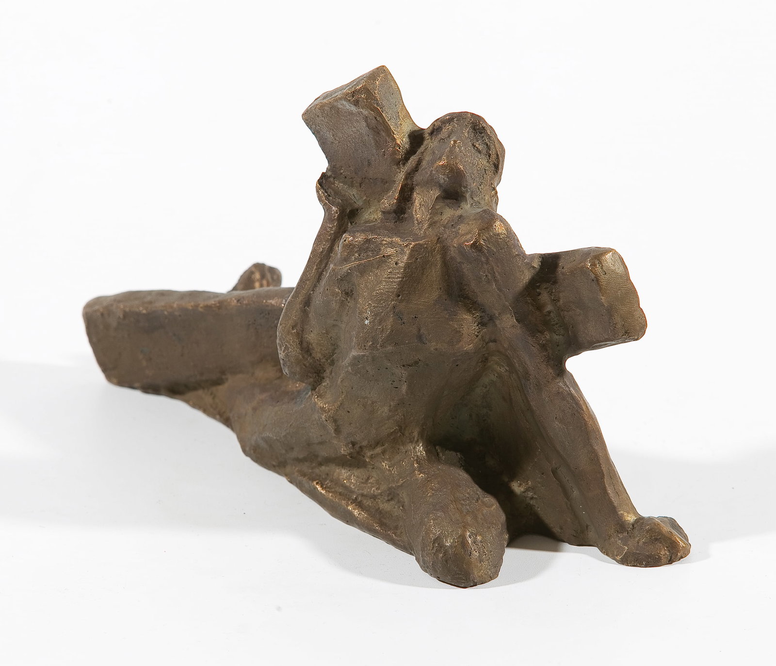 Hans Baier* (Salzburg 1912 - 1993 Hallein): Hans Baier* (Salzburg 1912 - 1993 Hallein) Christ falls under the cross bronze 13 x 22,5 x 8 cm SCHÄTZPREIS / ESTIMATE °€ 100 - 200 STARTPREIS / STARTING PR