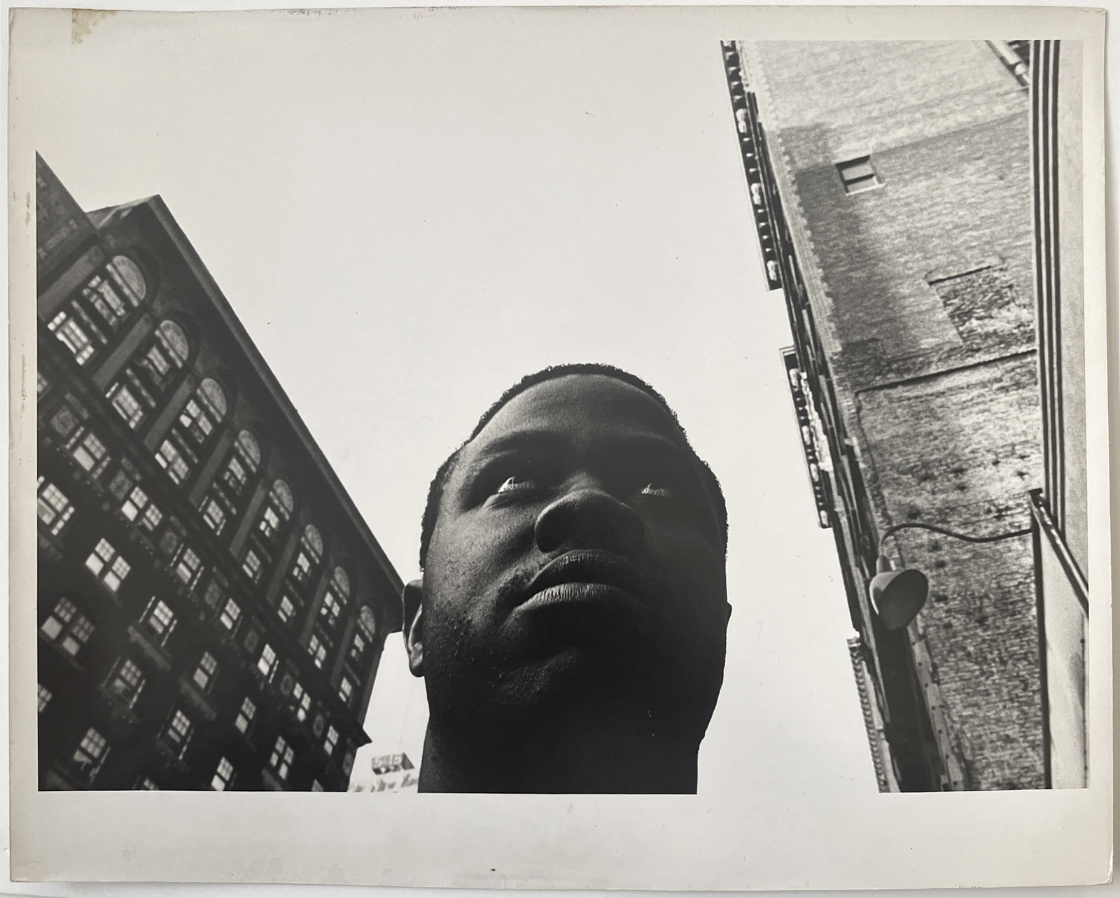 Chris Bruno (active from the 1950s to the 1980s): Chris Bruno (active from the 1950s to the 1980s) Untitled vintage gelatin silver print/baryta paper 27,9 x 35,5 cm verso photographer’s stamp SCHÄTZPREIS / ESTIMATE €