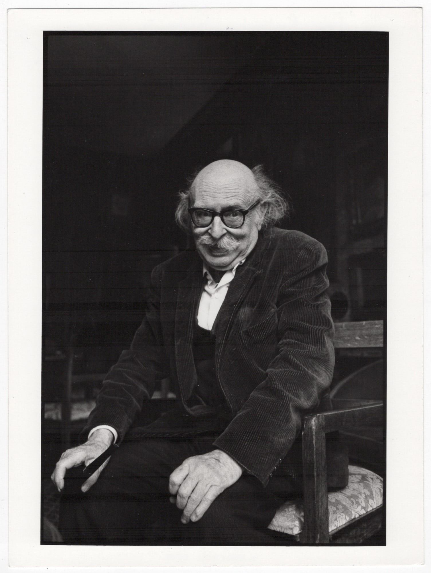 Martine Franck* (Antwerp 1938 - 2012 Paris): Martine Franck* (Antwerp 1938 - 2012 Paris) Biologist Jean Rostand gelatin silver print 23,8 x 17,7 cm verso photographer’s stamp ”Martine Franck - MAGNUM” SCHÄTZPREIS / ESTIMATE