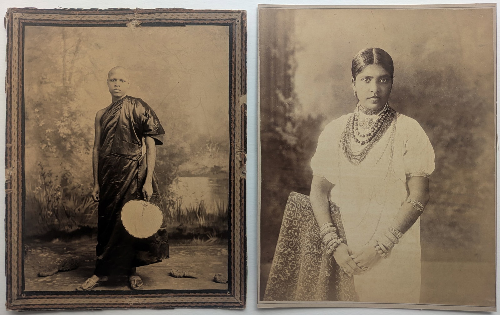 William Louis Henry Skeen (London 1847 - 1903 Sri Lanka): William Louis Henry Skeen (London 1847 - 1903 Sri Lanka) Bundle of 2 photos of Sri Lanka, ca 1880 albumen prints on mount ( each ca 27 x 21,5cm) one signed in negative lower left corner (cut) one